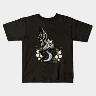 Wonderful elegant eagle with feathers Kids T-Shirt